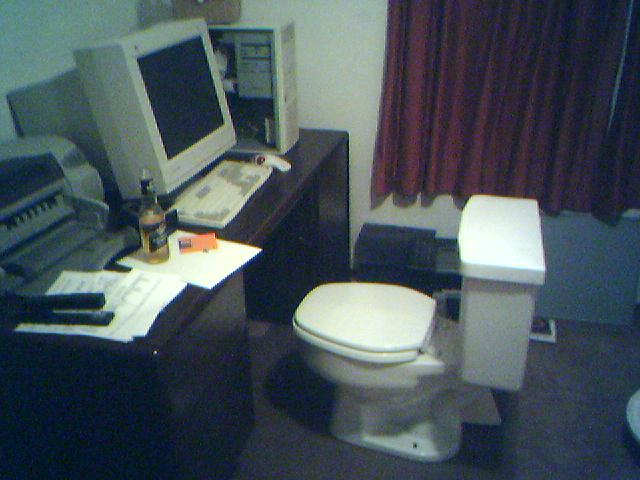 redneck-computer-chair.jpg
